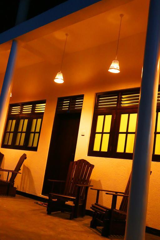 Tamarind Blue Hotel Tangalle Exterior foto